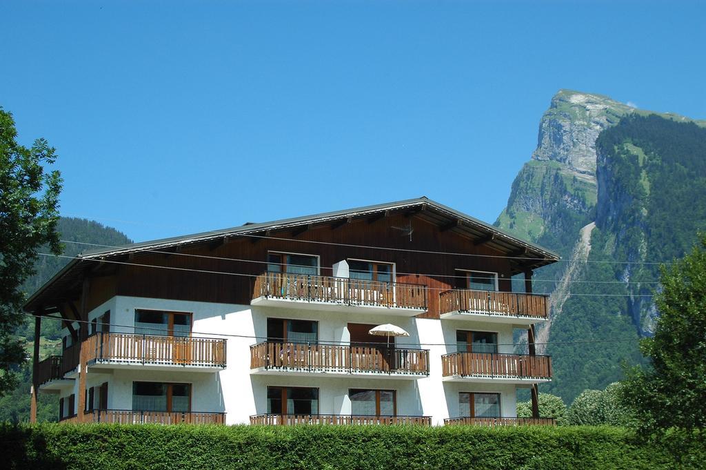 Giffre Et Clesson Aparthotel Samoens Exterior photo